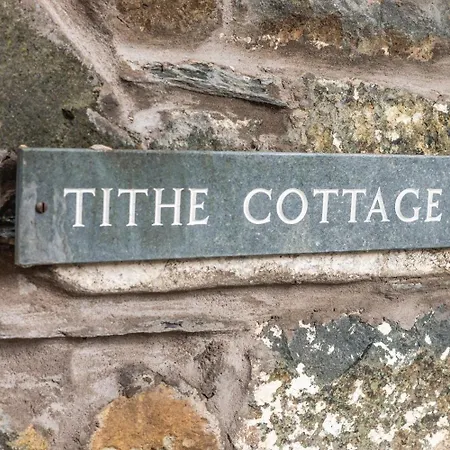 بيت للعطل Tithe